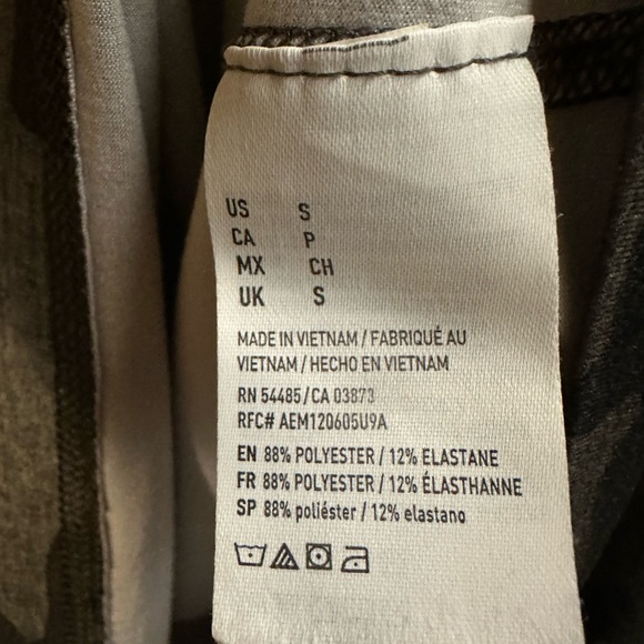 ☘️AE Tee - Picture 4 of 4